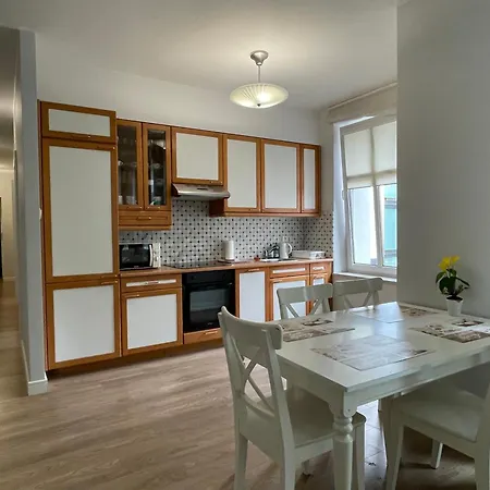 Home3city Na Parkowej Delux2 Apartament *